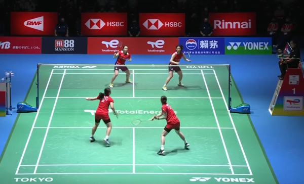 现出他作为 现出他作为